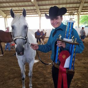 Meet your Posher, Logan